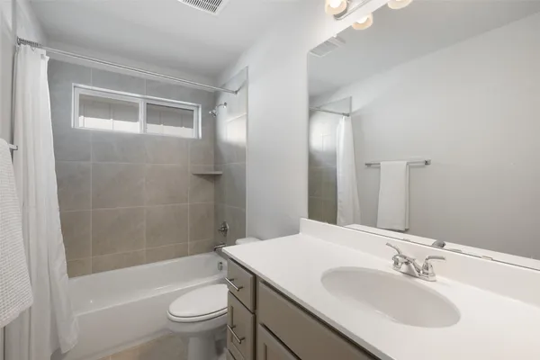 $2,695 | 1012 Legend Milton Lane, Austin, TX 78748