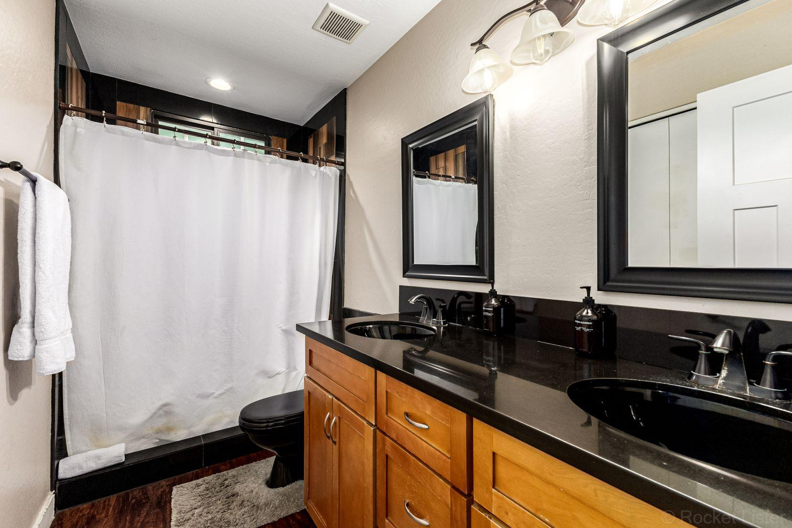 8719 East Osborn Road Scottsdale, AZ 85251 - Photo 15 of 32 Photo #16