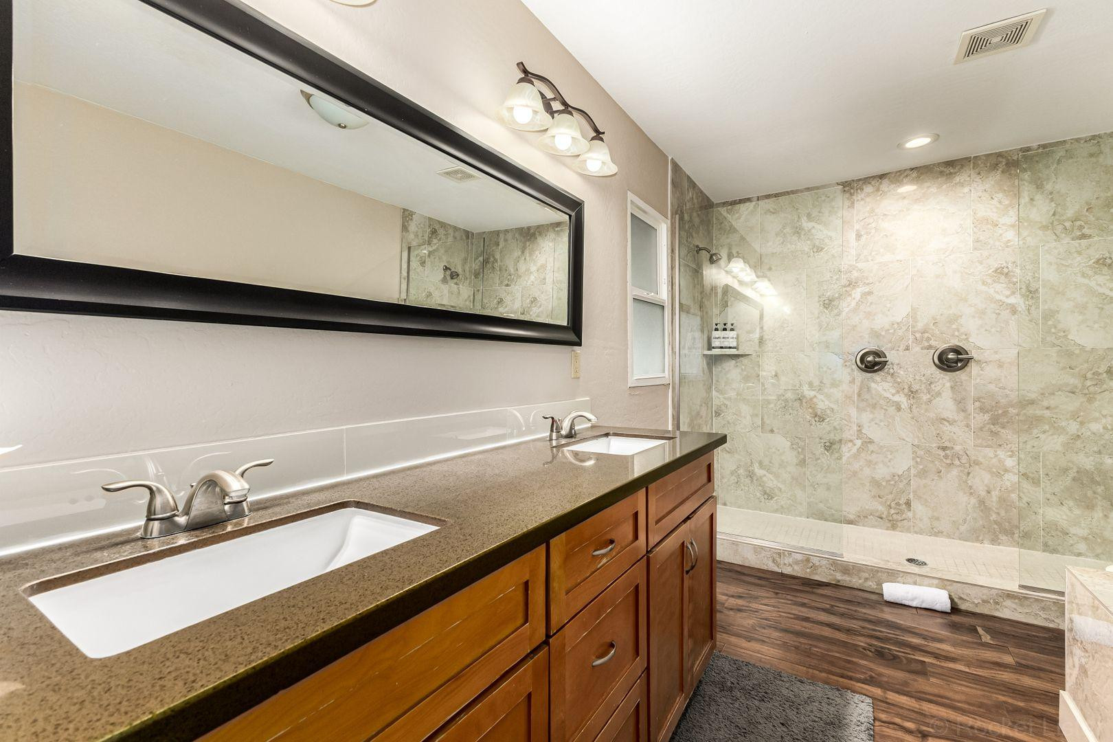 8719 East Osborn Road Scottsdale, AZ 85251 - Photo 16 of 32 Photo #17