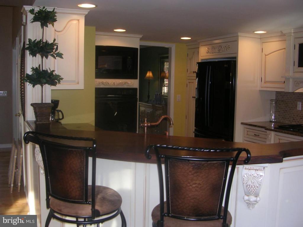 640 Valley Road Lancaster, PA 17601 - Photo 5 of 22