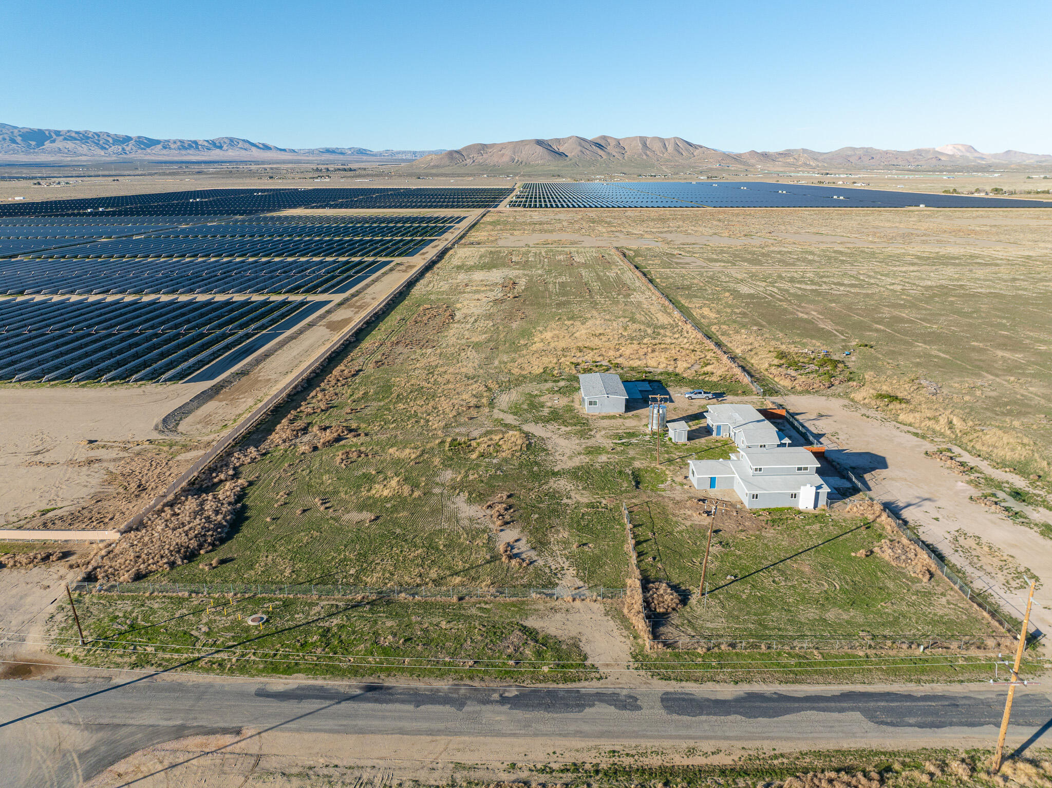 8443 Gaskell Road Rosamond, CA 93560 - Photo 44 of 45