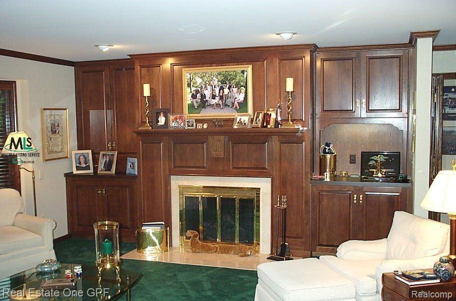 Paneled fp. in Liv. rm