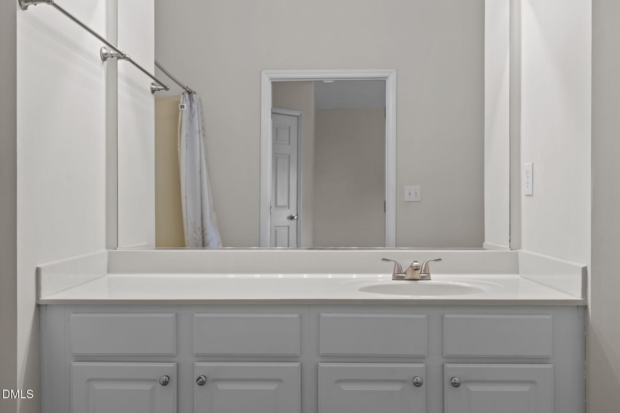 2509 Valley Haven Drive Raleigh, NC 27603 - Photo 23 of 35 23-web-or-mls-IMG_0625