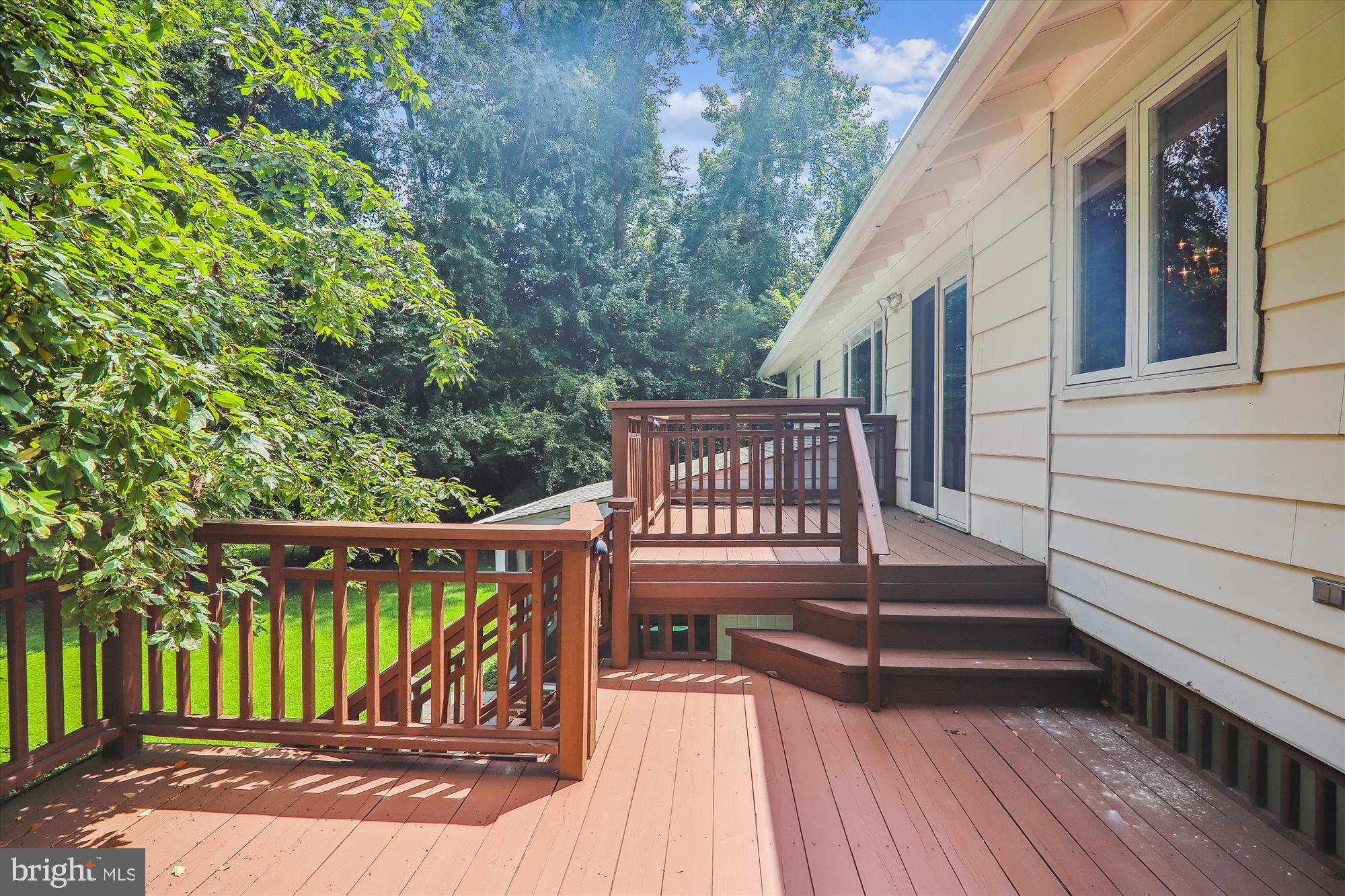 601 Bromley Street Silver Spring, MD 20902 - Photo 13 of 30 Multi-Level Deck