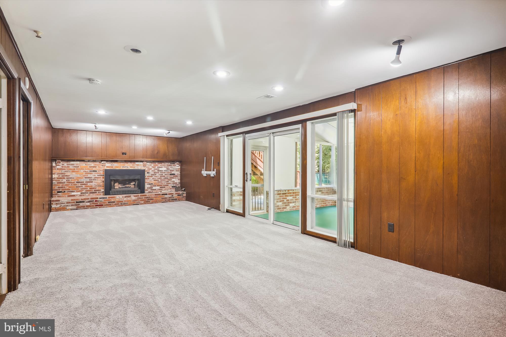 601 Bromley Street Silver Spring, MD 20902 - Photo 22 of 30 Recreation Room