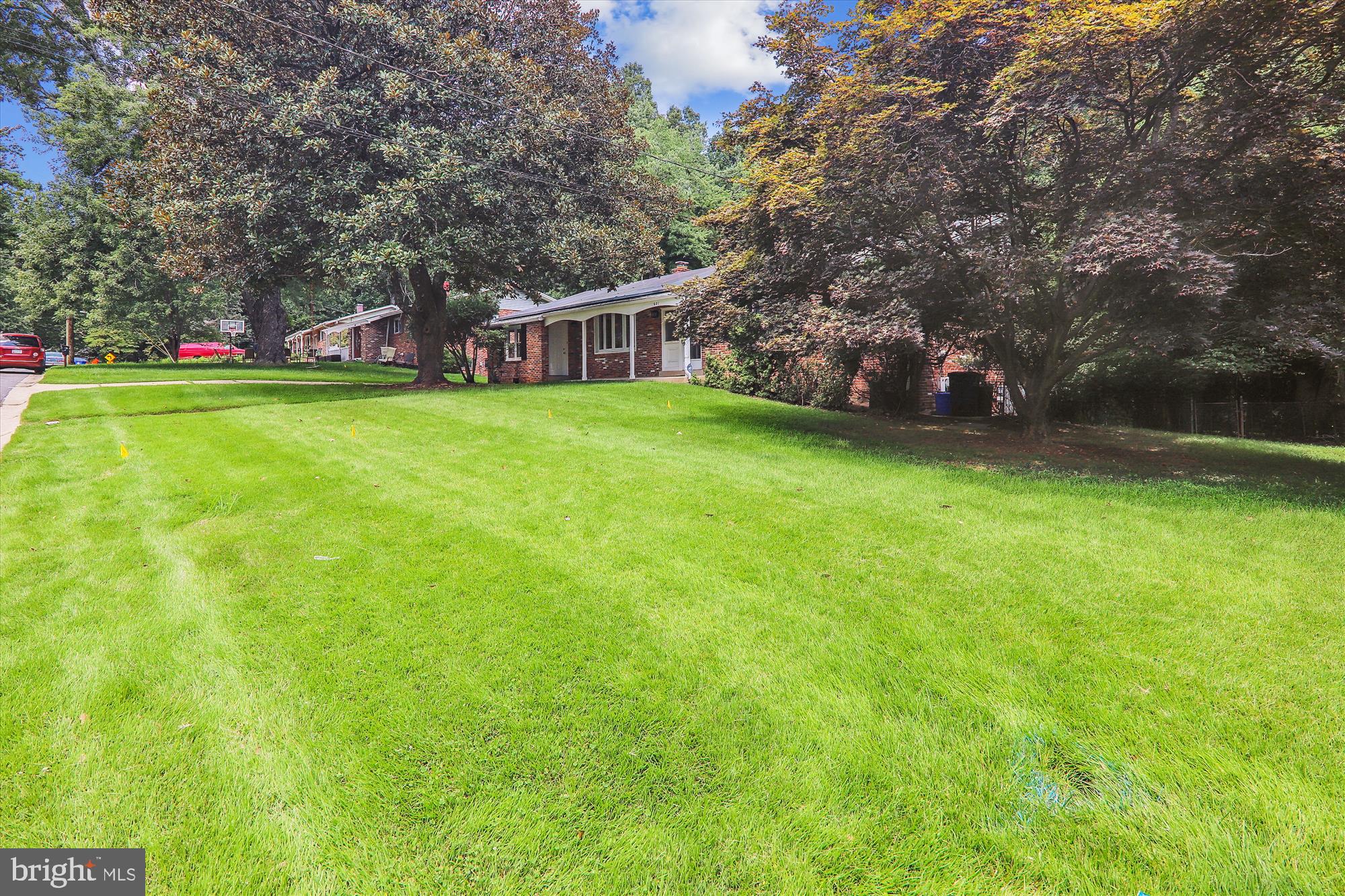 601 Bromley Street Silver Spring, MD 20902 - Photo 28 of 30 Front Yard