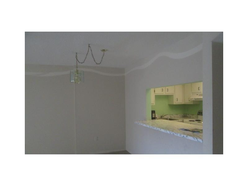 4166 Inverrary Drive, Unit 405 Lauderhill, FL 33319 - Photo 5 of 16 Living Room