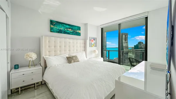 $15,000 | 1300 South Miami Avenue, Unit 4306, Miami, FL 33130