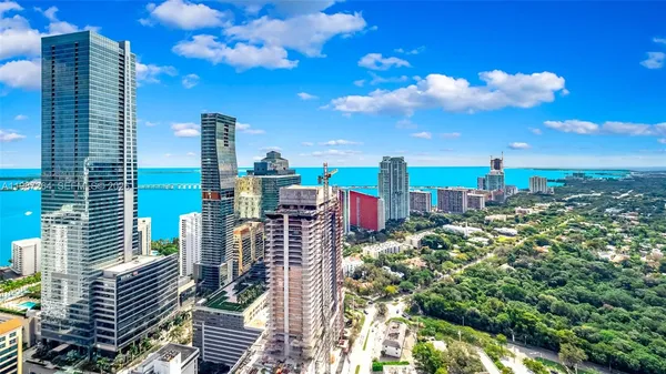 $15,000 | 1300 South Miami Avenue, Unit 4306, Miami, FL 33130