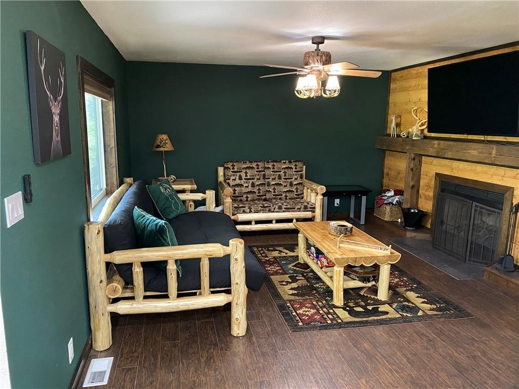 3095 Preston Street Paris, IL 61944 - Photo 22 of 47