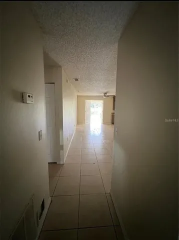 $1,100 | 202 Country Lane Northeast, Unit 202, Winter Haven, FL 33881