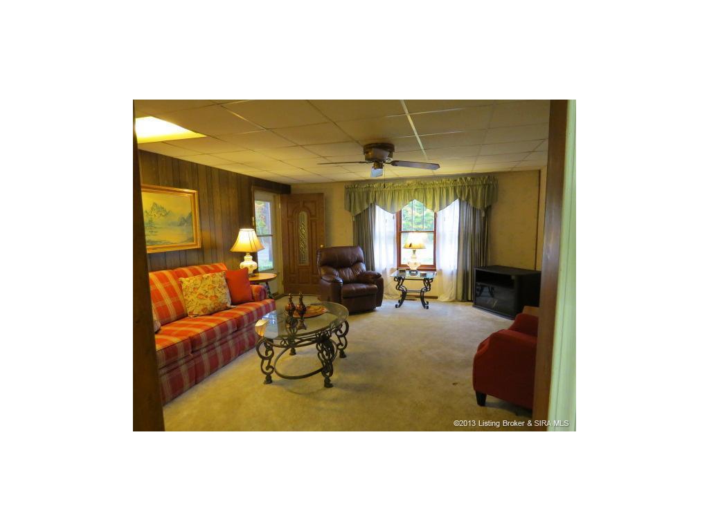 3695 Edwardsville Galena Road Georgetown, IN 47122 - Photo 5 of 20 Gallery Image 5