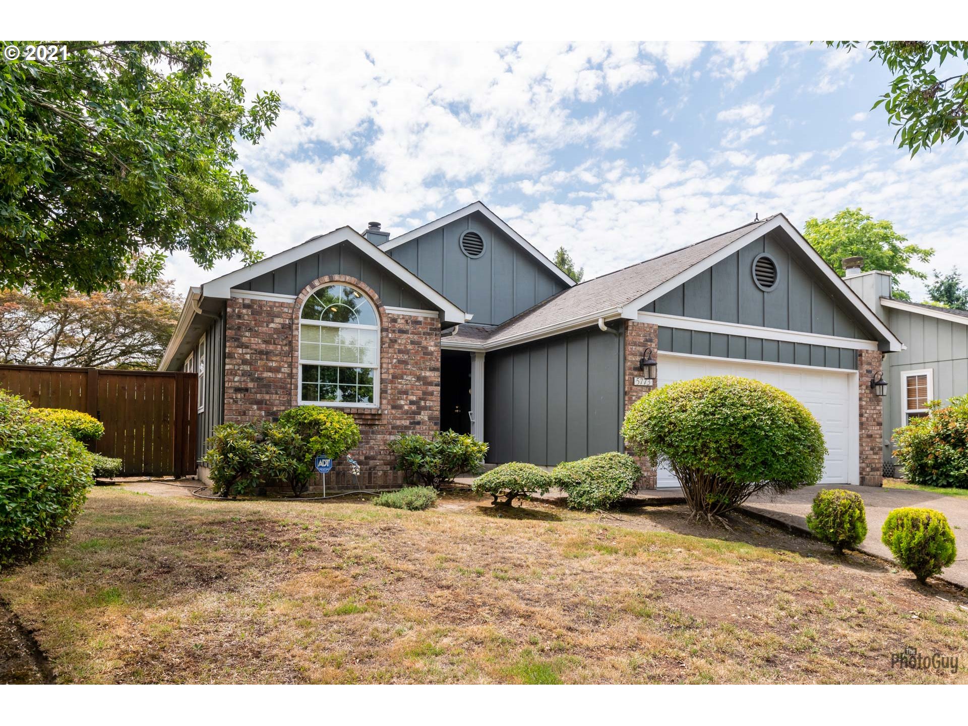 5773 D Street Springfield, OR 97478 - Photo 1 of 31