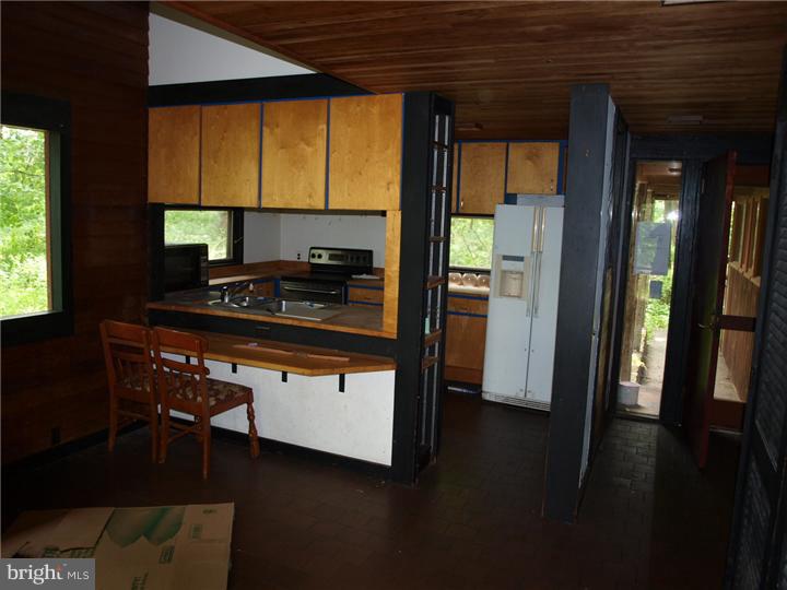 3094 Comfort Road New Hope, PA 18938 - Photo 2 of 4 Kitchen
