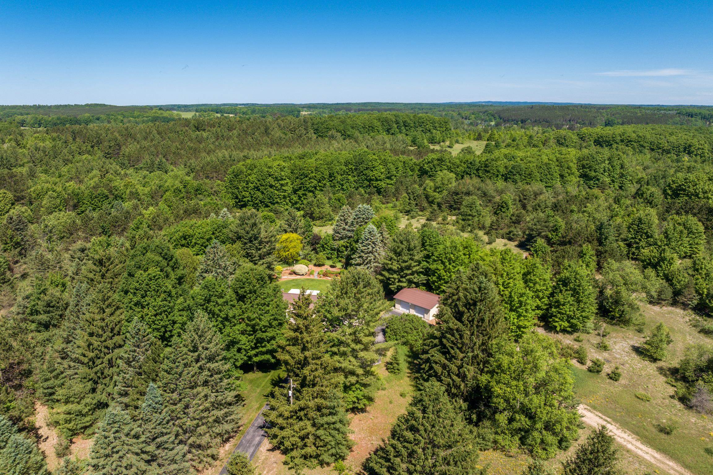1343 Sparling Road Kingsley, MI 49649 - Photo 27 of 51