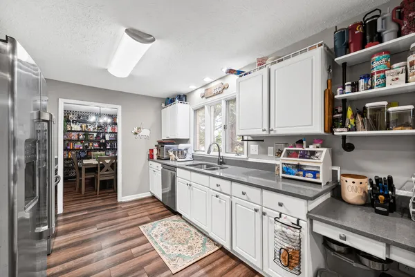 $349,900 | 1112 Black Oak Lane, Hopkinsville, KY 42240