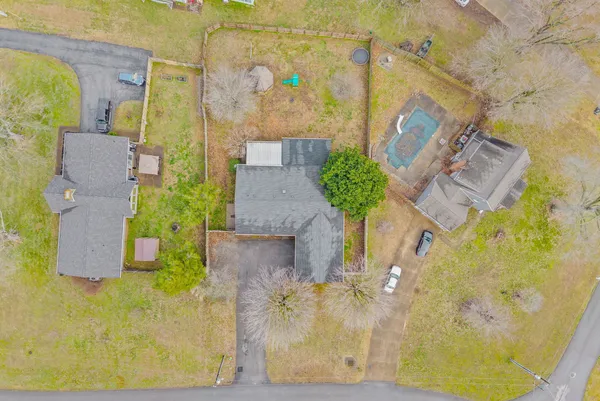 $349,900 | 1112 Black Oak Lane, Hopkinsville, KY 42240