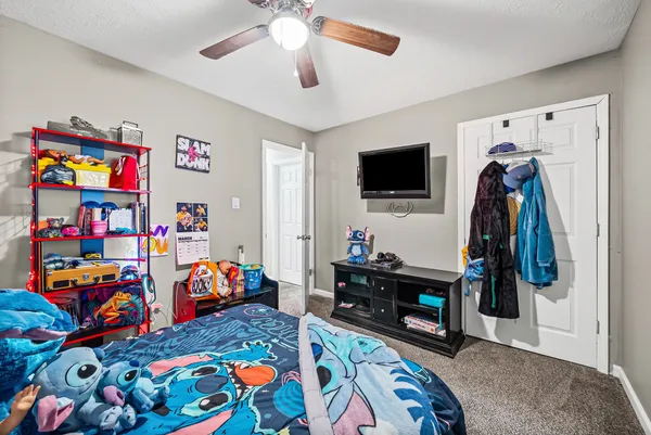 $349,900 | 1112 Black Oak Lane, Hopkinsville, KY 42240