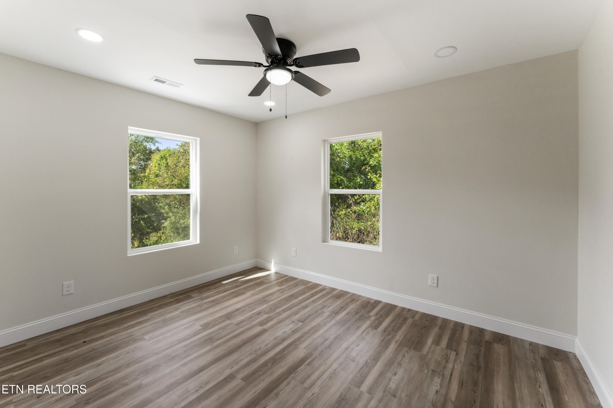 1521 Riverside Road Knoxville, TN 37914 - Photo 21 of 41 Gallery Image 21