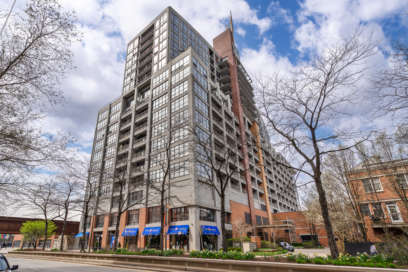 1530 South State Street, Unit 18AB Chicago, IL 60605 - Photo 1 of 54
