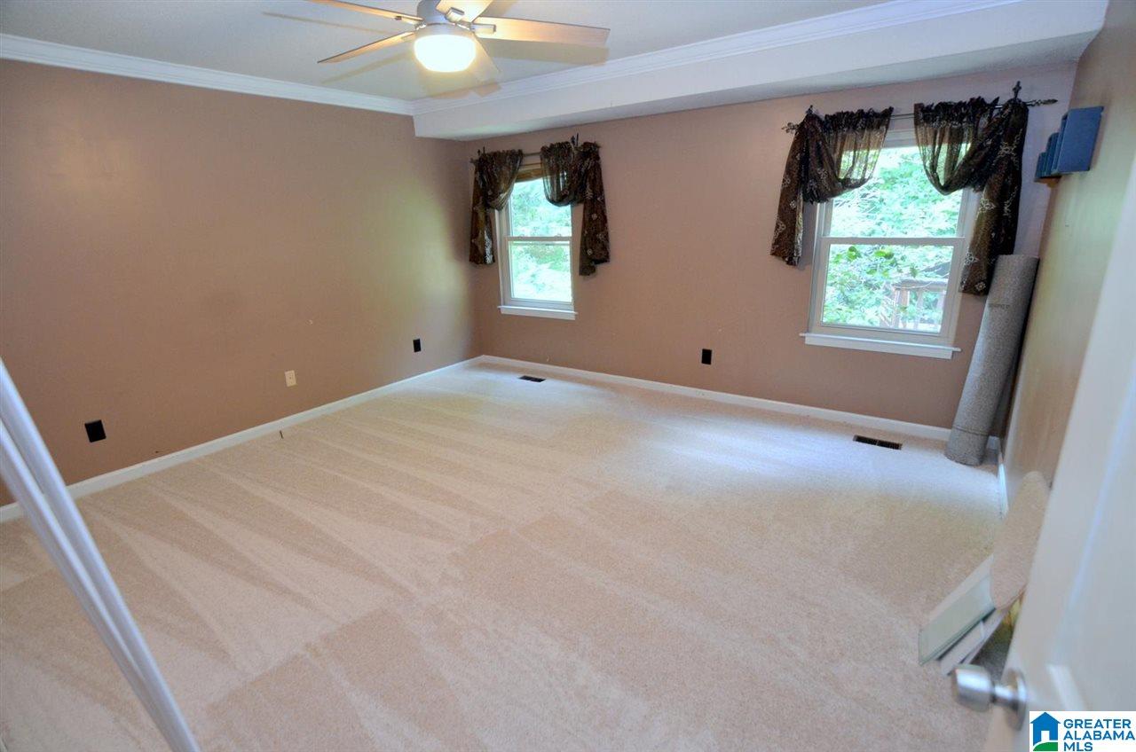 575 McGuire Road Pelham, AL 35124 - Photo 14 of 42
