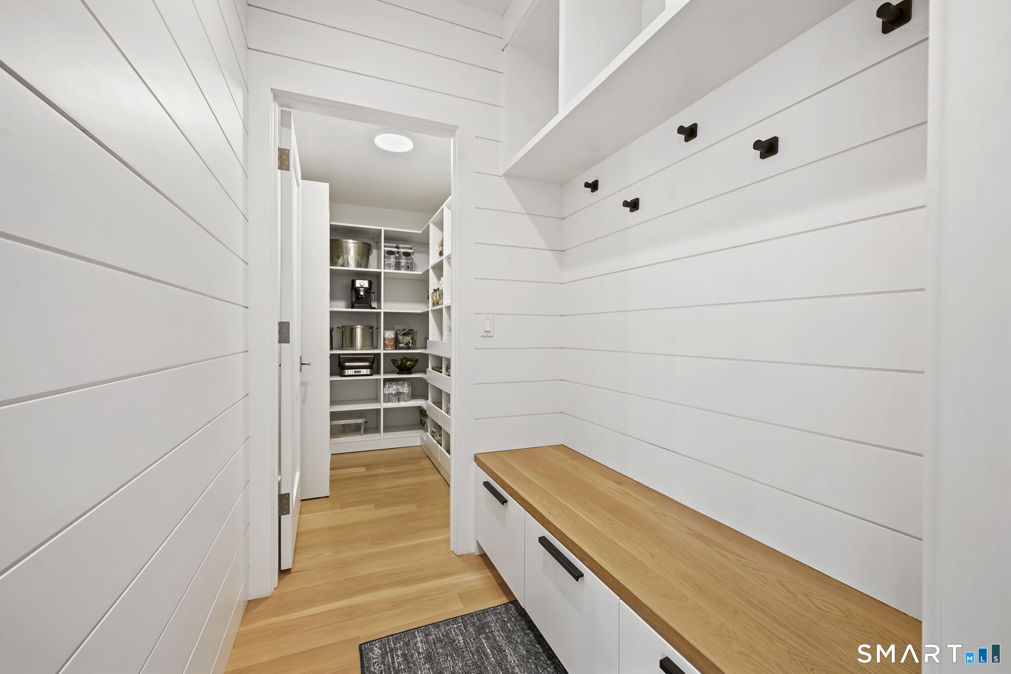 9 White Barns Lane, Unit 9 Norwalk, CT 06851 - Photo 16 of 40