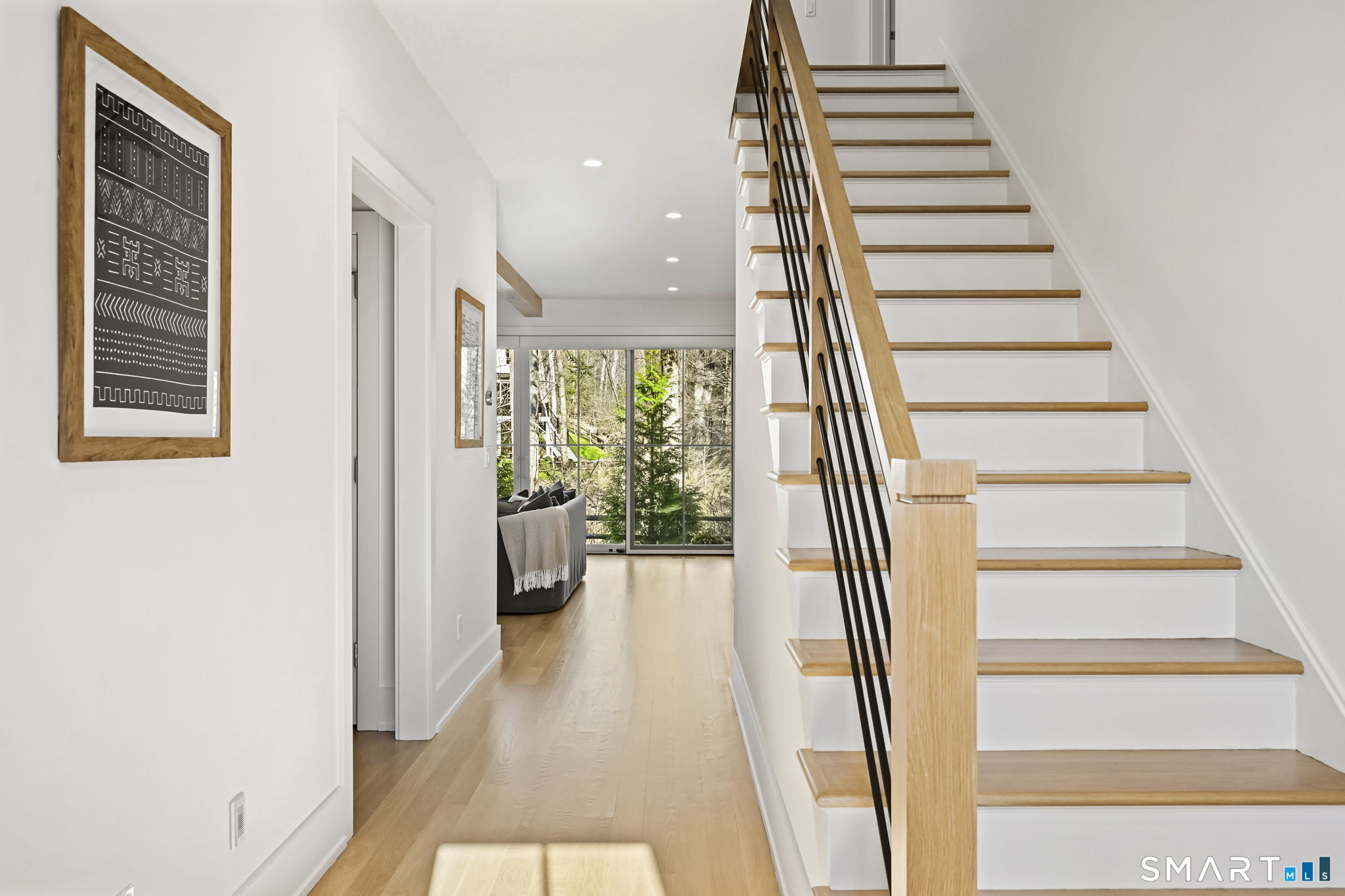 9 White Barns Lane, Unit 9 Norwalk, CT 06851 - Photo 3 of 40