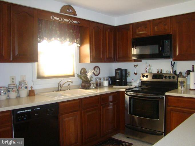 16145 Sheads Mountain Road Rixeyville, VA 22737 - Photo 9 of 20 Kitchen #3