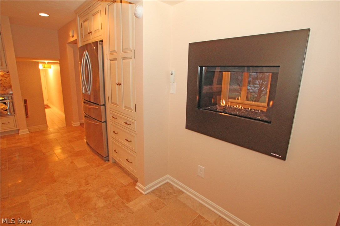 1076 Brainard Road Highland Heights, OH 44143 - Photo 7 of 35