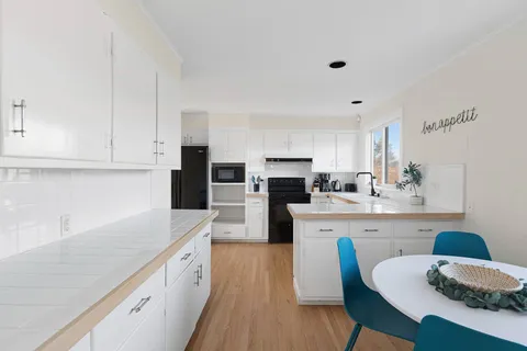 $12,495,000 | 5 Oceanview Terrace, Montauk, NY 11954