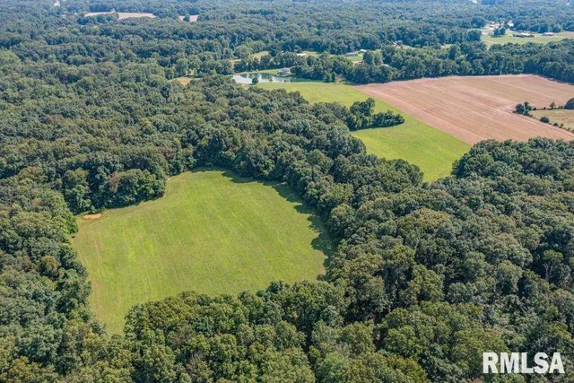 $628,000 | 14290 East Windsong Road, Mount Vernon, IL 62864