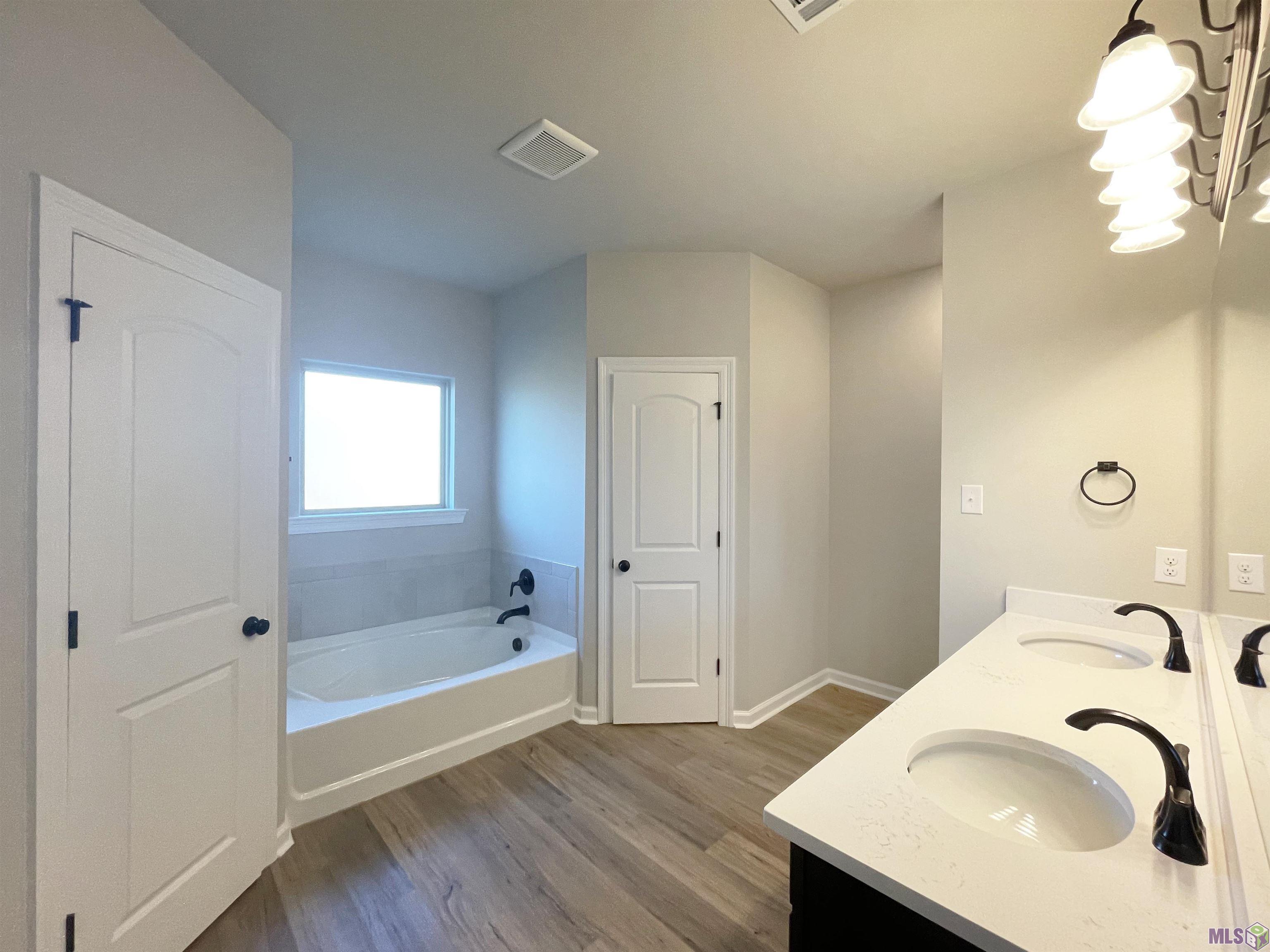 3934 Cane Rdg Drive Addis, LA 70710 - Photo 4 of 5 Gallery Image 4