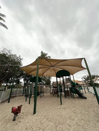 $6,450 | 1210 Leeward Way, Unit 1210, Weston, FL 33327