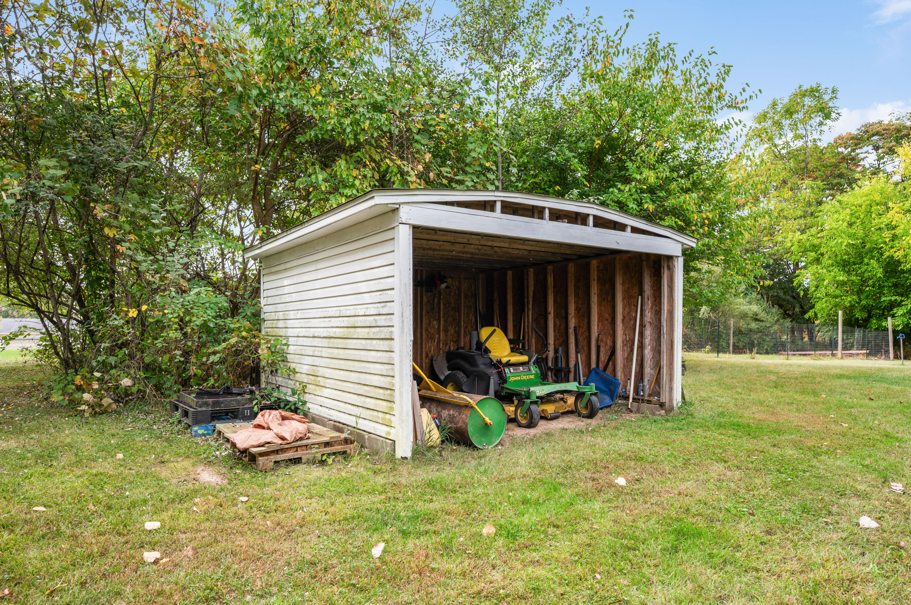 2826 Woods Road Ionia, MI 48846 - Photo 18 of 25 2826-WoodsDr-Ionia-13