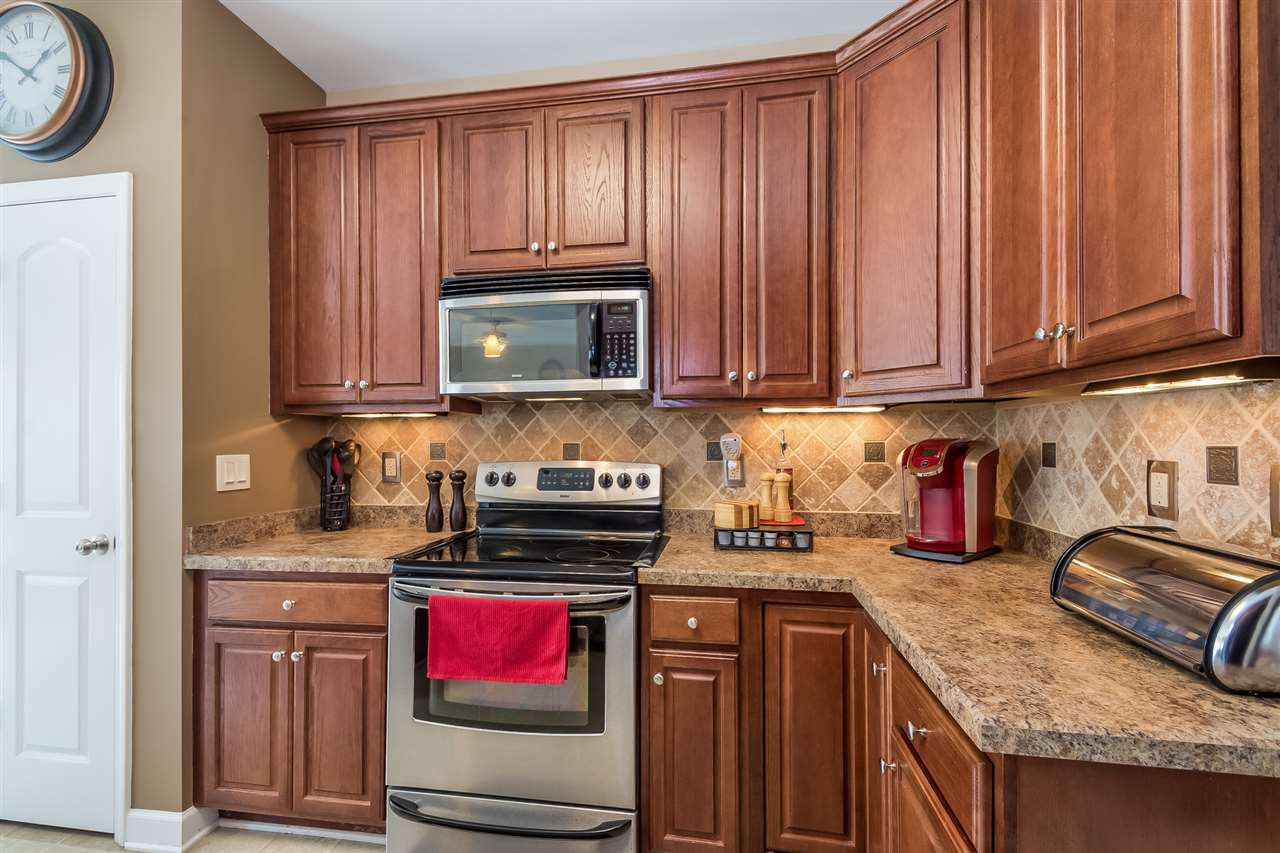 709 Bennett Ridge Court Wake Forest, NC 27587 - Photo 6 of 30 Kitchen