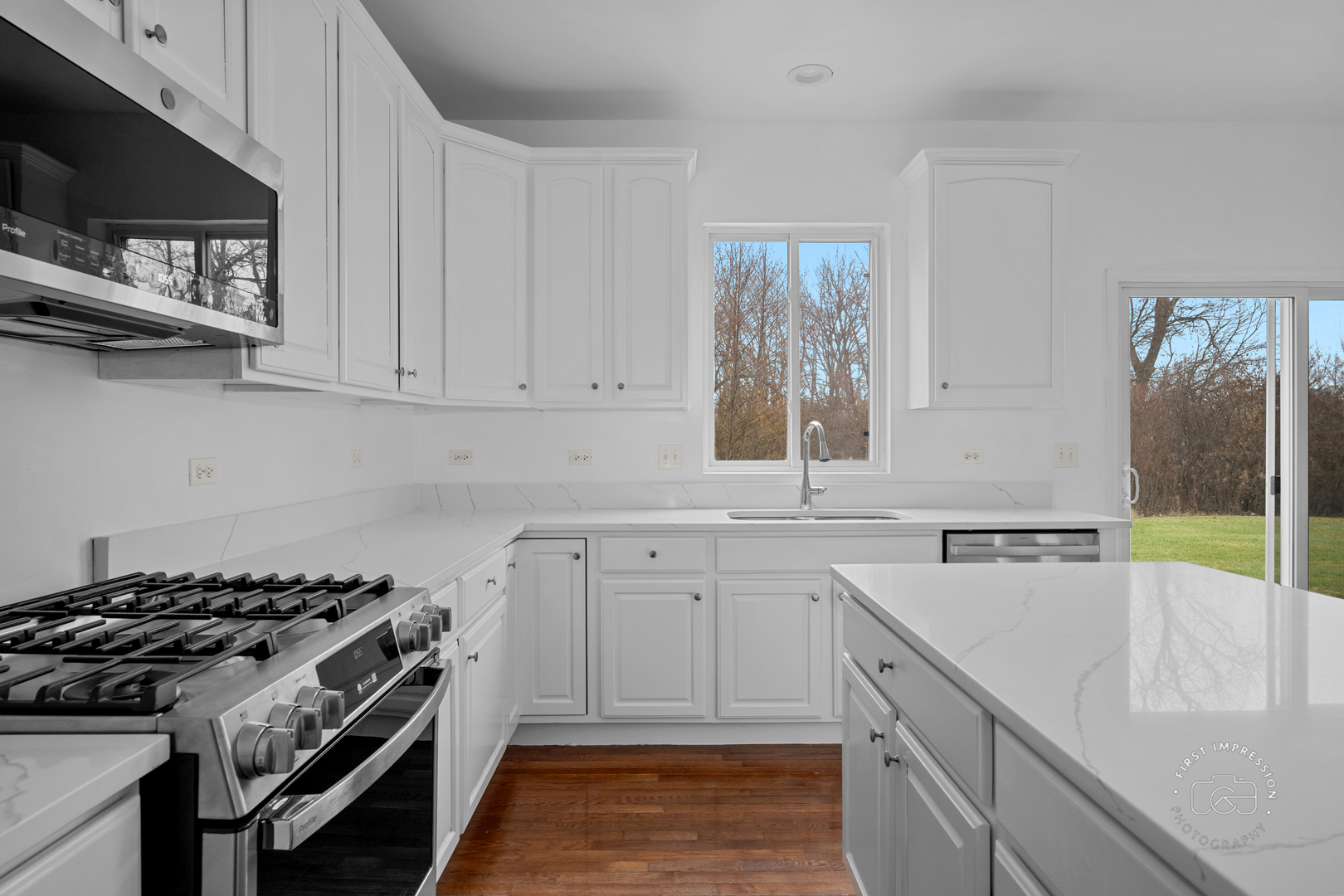 25043 West Prairie Grove Drive Plainfield, IL 60585 - Photo 10 of 42 Gallery Image 10