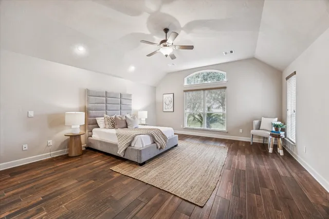 $1,100,000 | 11256 Hahn Road, Sealy, TX 77474