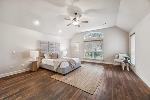 $1,100,000 | 11256 Hahn Road, Sealy, TX 77474