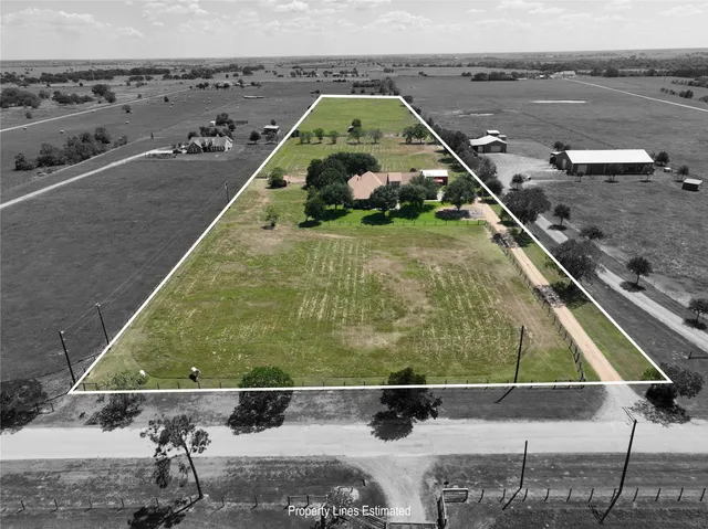 $1,100,000 | 11256 Hahn Road, Sealy, TX 77474