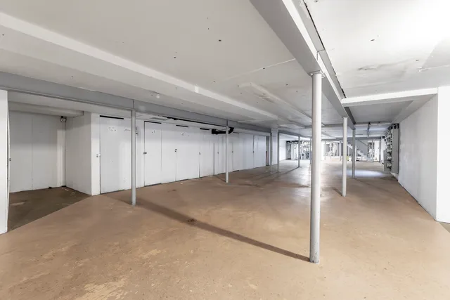 $159,000 | 5715 Park Place, Unit K1, Crestwood, IL 60418