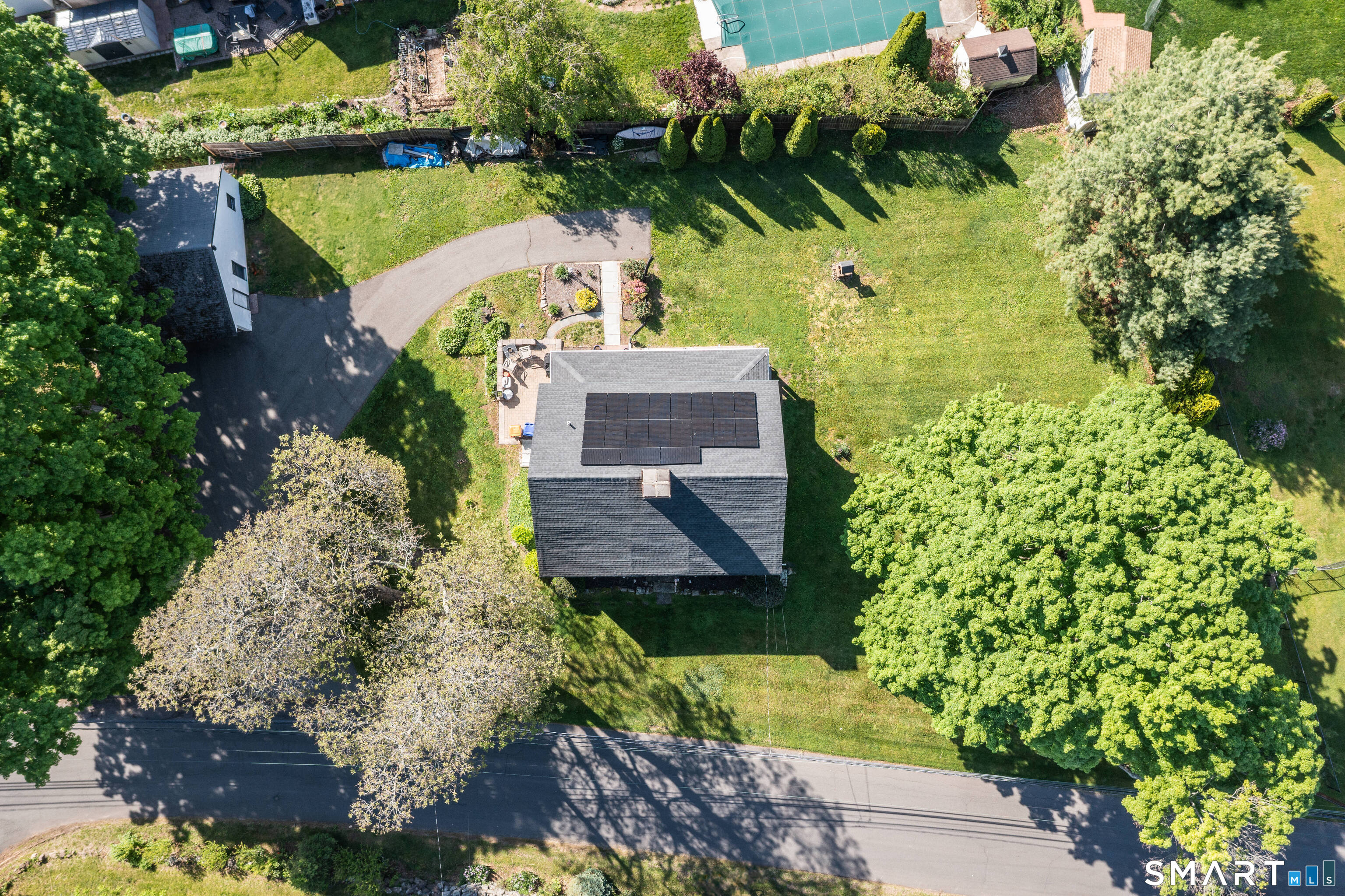 1563 Old N Colony Road Meriden, CT 06450 - Photo 4 of 12