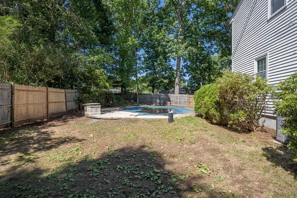 $3,700 | 2 Toni Lane, Franklin, MA 02038