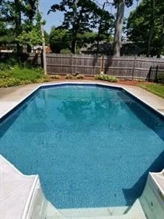 $3,700 | 2 Toni Lane, Franklin, MA 02038