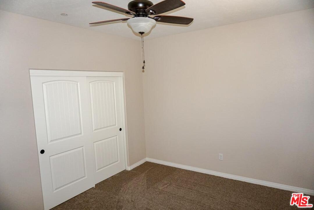 10993 Mohawk Road Apple Valley, CA 92308 - Photo 13 of 20