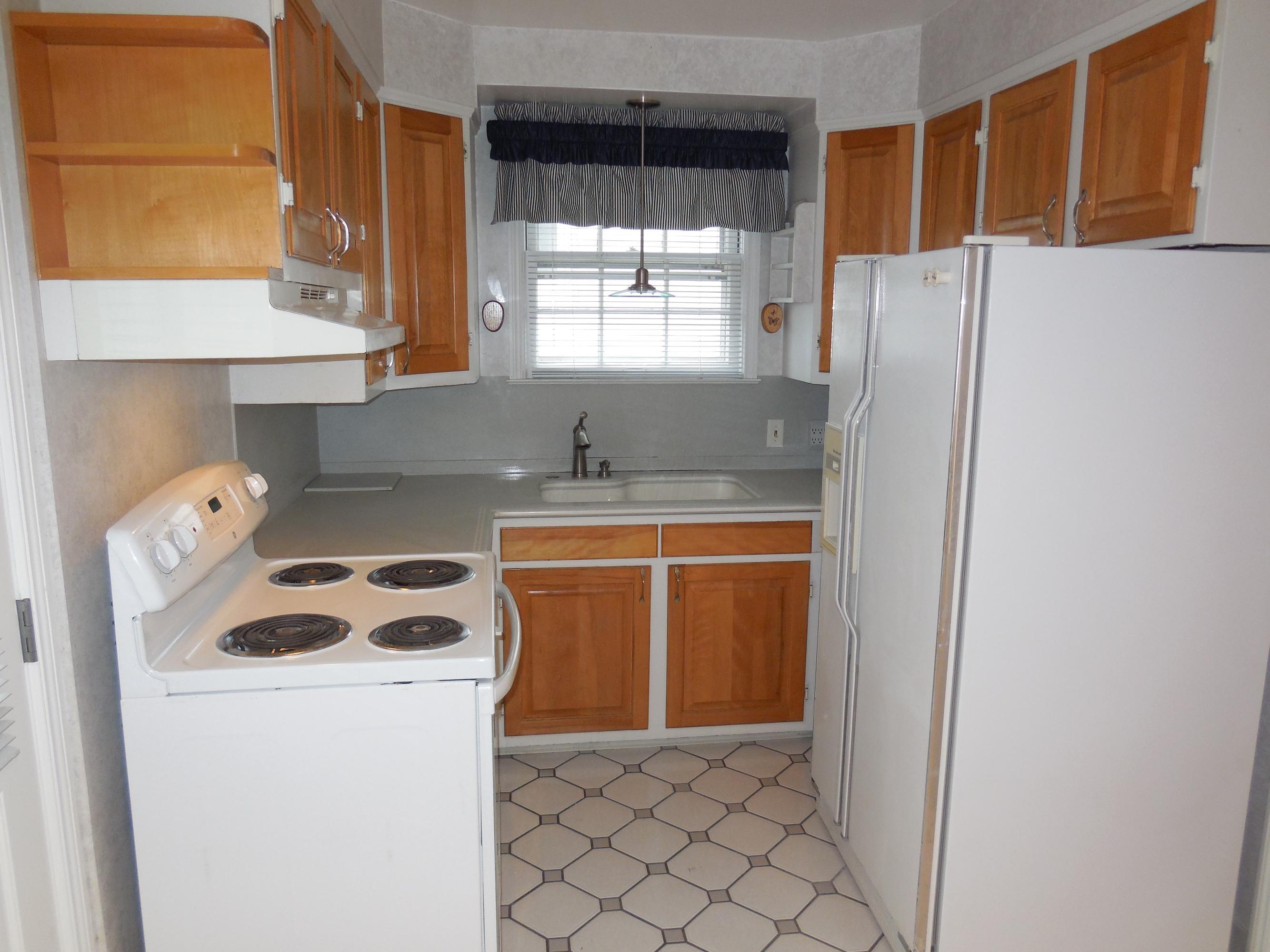 887 South Remington Road Columbus, OH 43209 - Photo 6 of 9