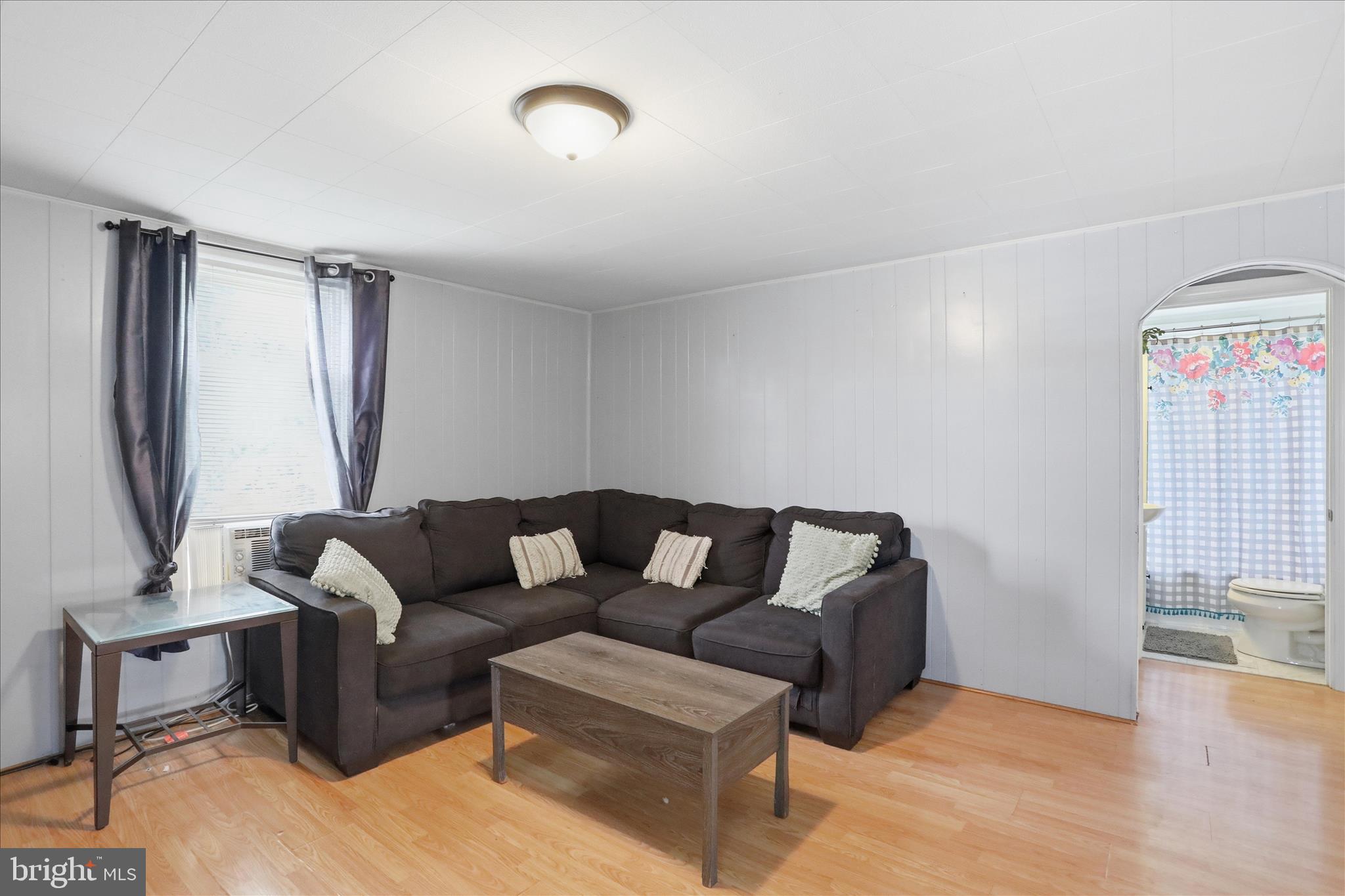 141 North Ridge Avenue Greencastle, PA 17225 - Photo 11 of 27 Living Room
