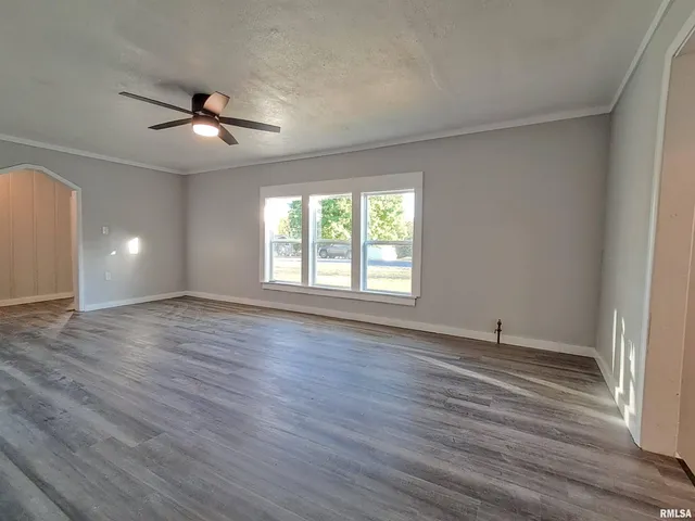 $170,000 | 108 Hillman Street, Washington, IL 61571