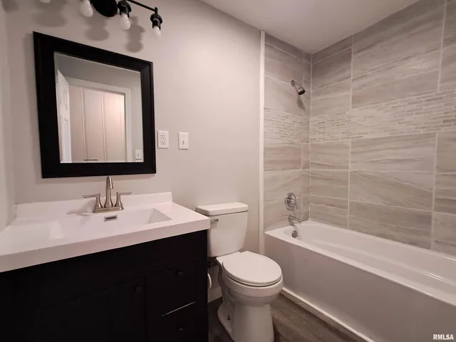 $170,000 | 108 Hillman Street, Washington, IL 61571