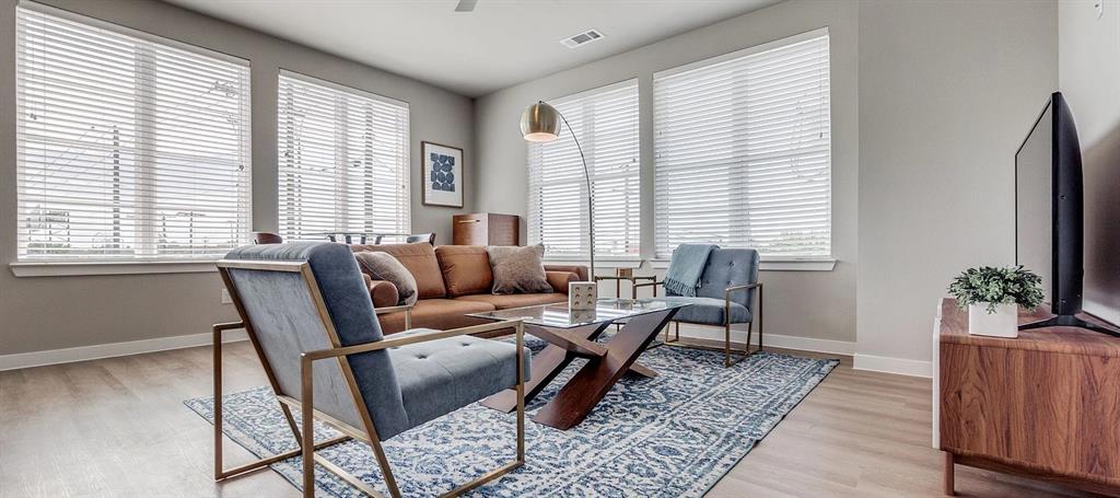 3900 Commerce Street, Unit 431 Dallas, TX 75226 - Photo 6 of 12 Enjoy Up To 8 Weeks Free! Schedule A Tour Today.