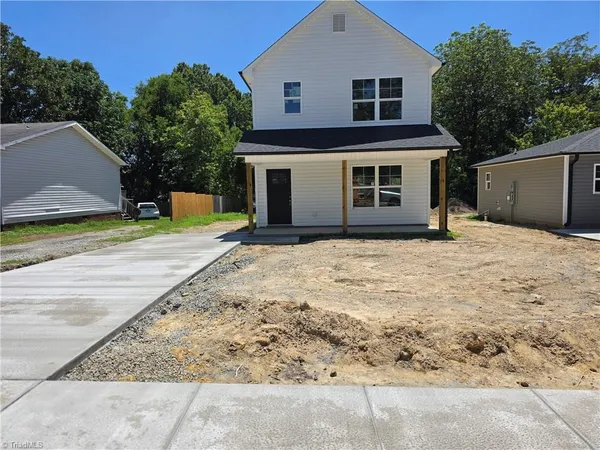 $219,900 | 1402 Leonard Avenue, High Point, NC 27260